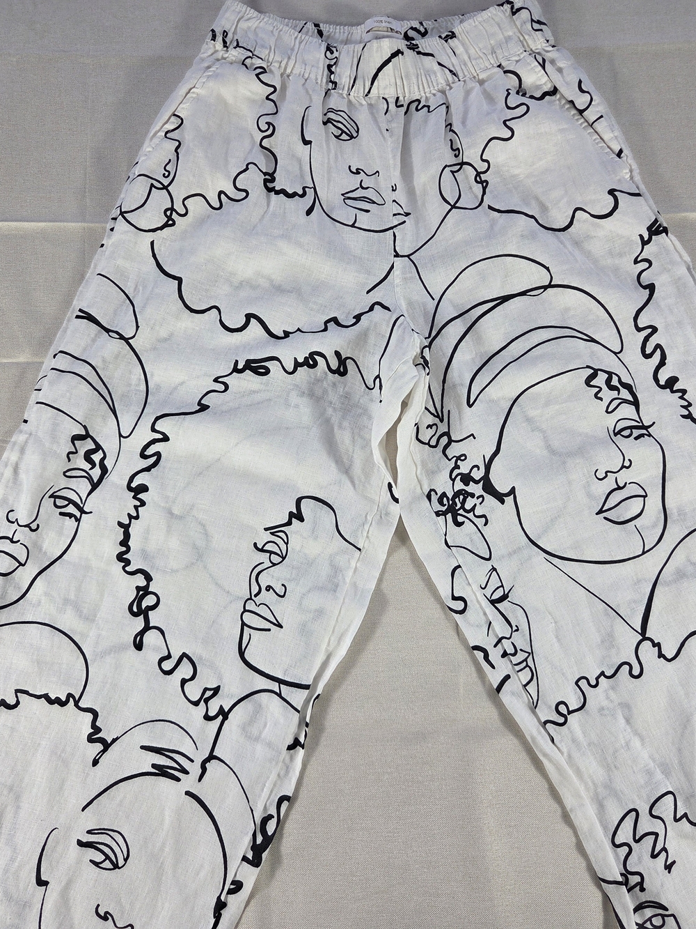 House of Harlow 1960 Linen Face Print Wide Leg Pants Medium